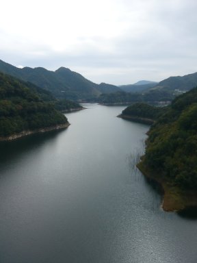 温井ダム　ダム湖