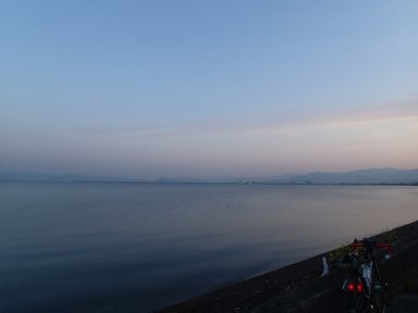 琵琶湖到達