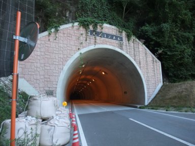 滝沢トンネル