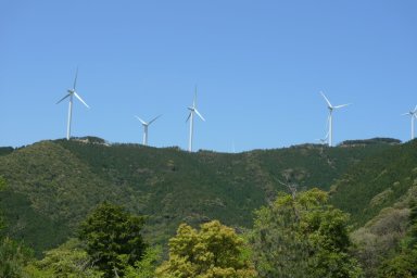 林道から-風力発電