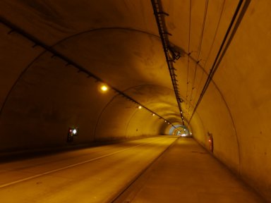高浜トンネル