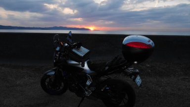 洲崎に沈む夕陽