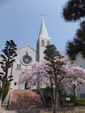 教会と桜