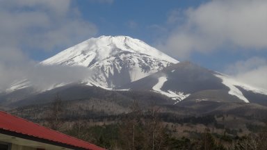 富士山スカイラインのドライブインにて(富士山)