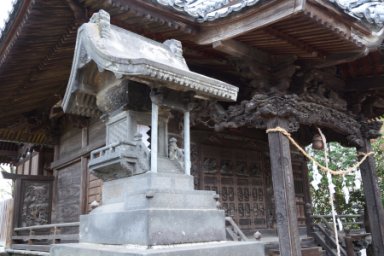植野惣社稲荷神社(一本木稲荷神社)の石造物