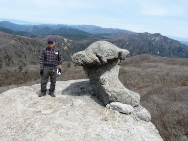 キノコ岩