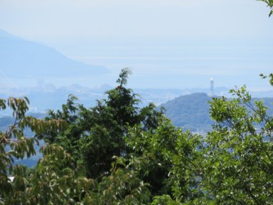 展望台から明石海峡付近