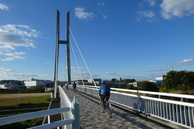 サイクル橋