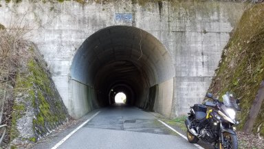 塚越トンネル