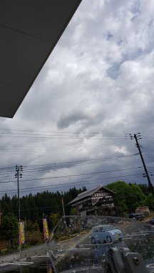 雨宿り：越後山田付近